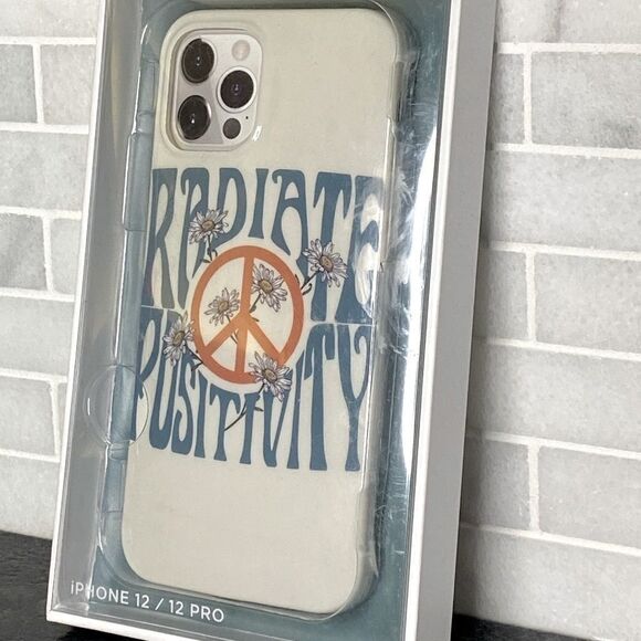 Urban Outfitters Accessories - NWT “radiate positivity” IPhone case